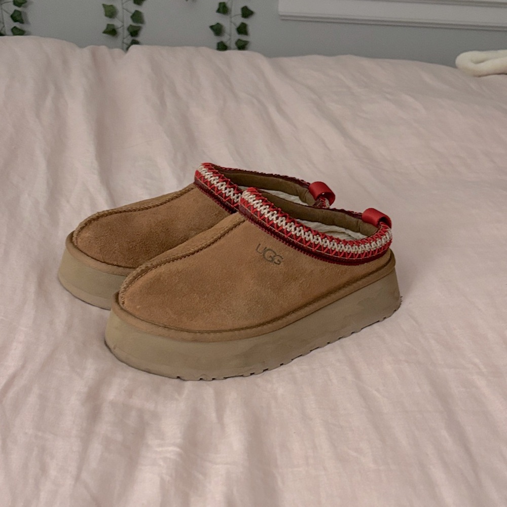 UGG Tasman Chesnut Suede Platform Slippers with Red Trim